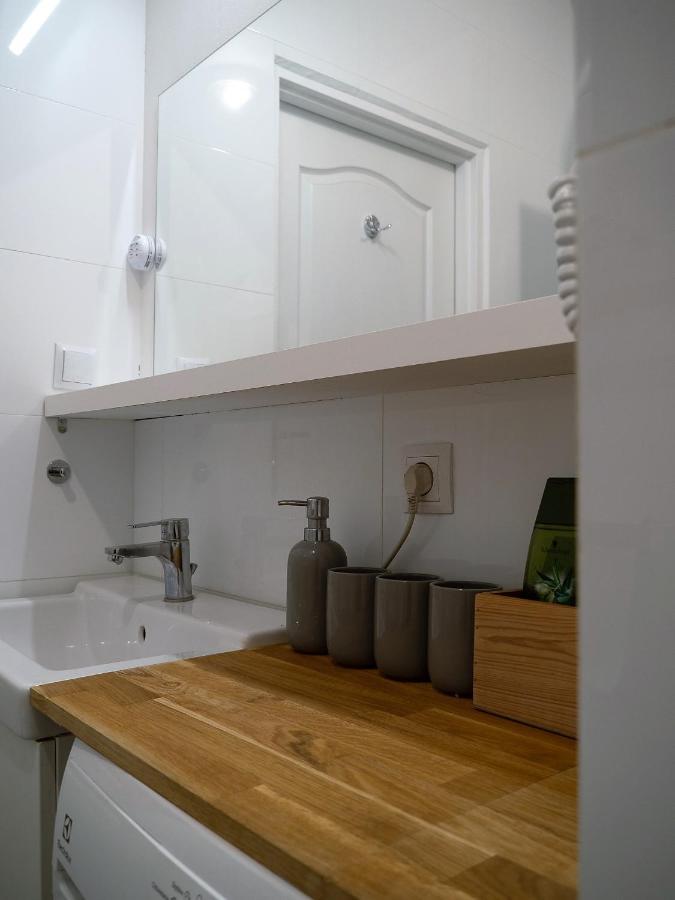 Apartament Almonia วรอตซวาฟ ภายนอก รูปภาพ